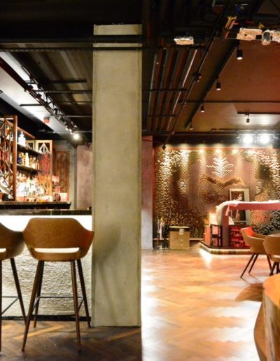 concrete bar